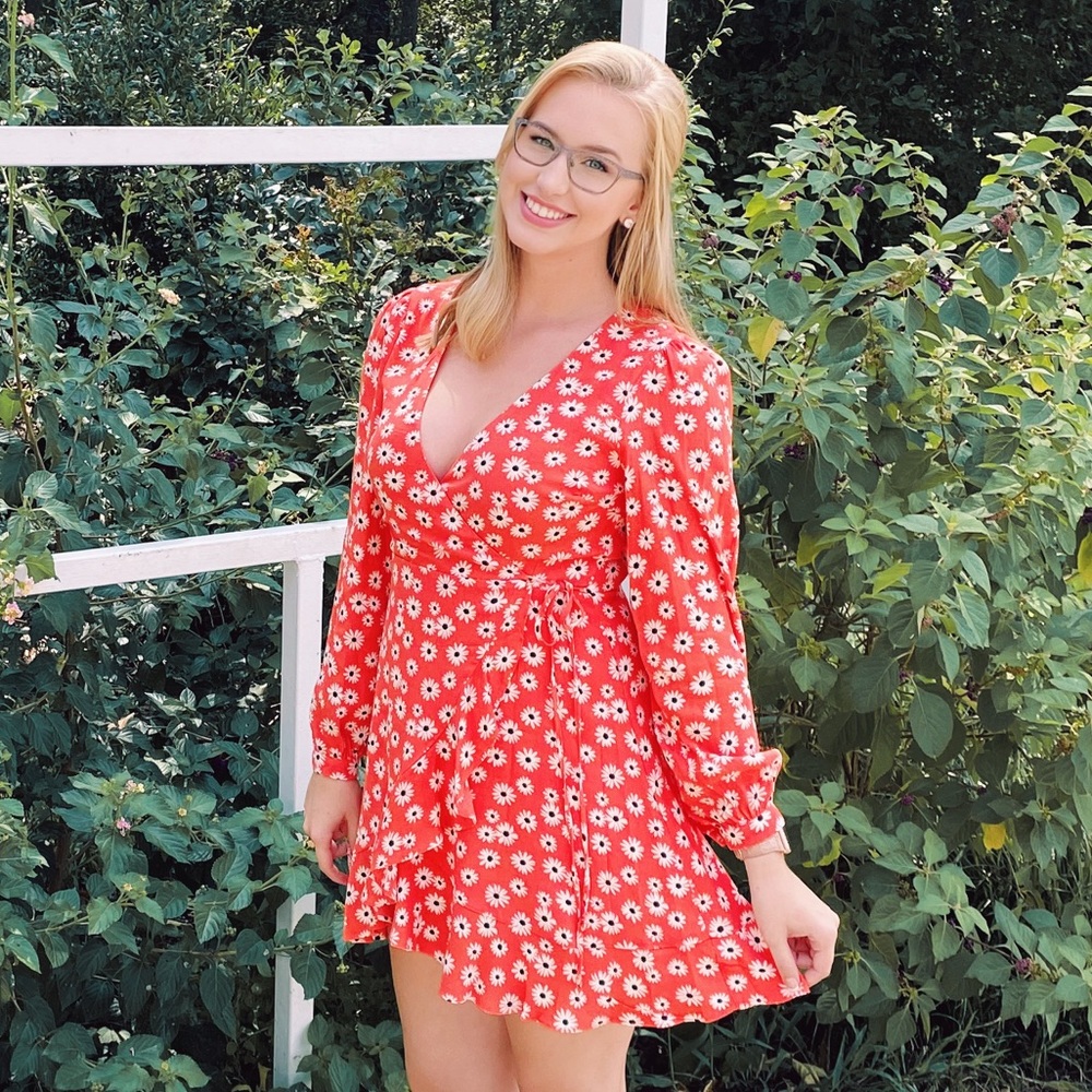 Gianni Bini Orange Flower Long Sleeve Wrap Dress.